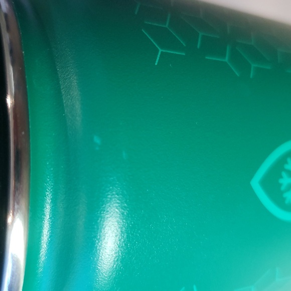 ThermoFlask 24oz Stainless Steel Insulated Water Bottle - Picture 10 of 10